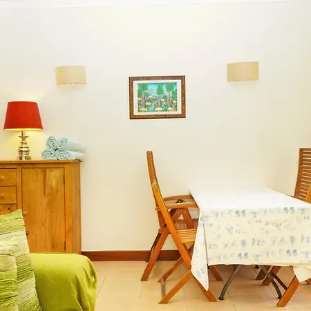 Salgados Apartament *